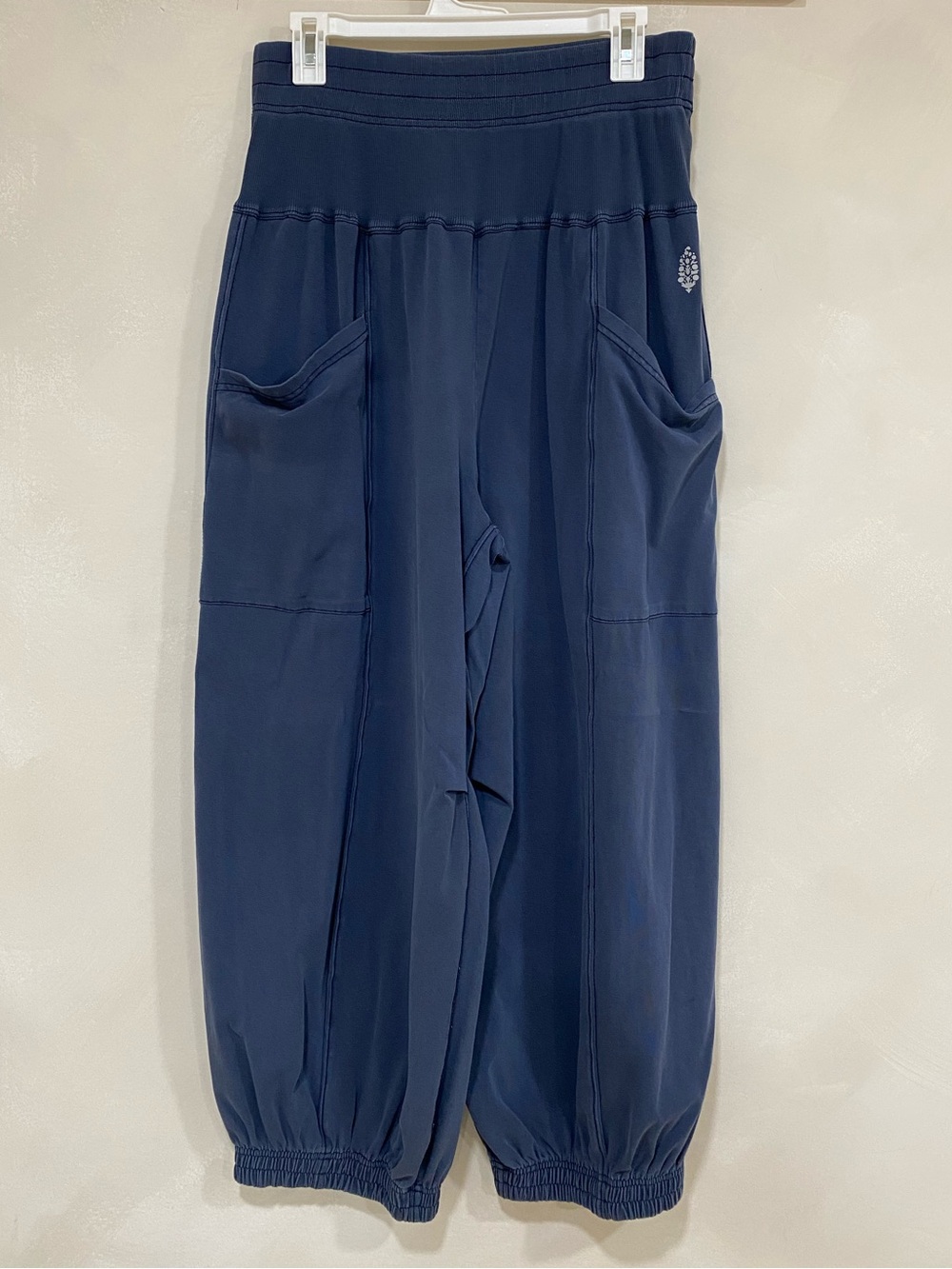 FP Movement Take A Hike Harem Pant Blue Size Unknown 29” Waist 24” Inseam